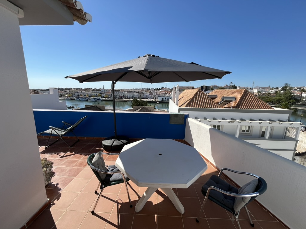 AMAZING rental apartment in Tavira Portugal sunny refuge 07b main terrace